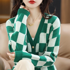 绿色