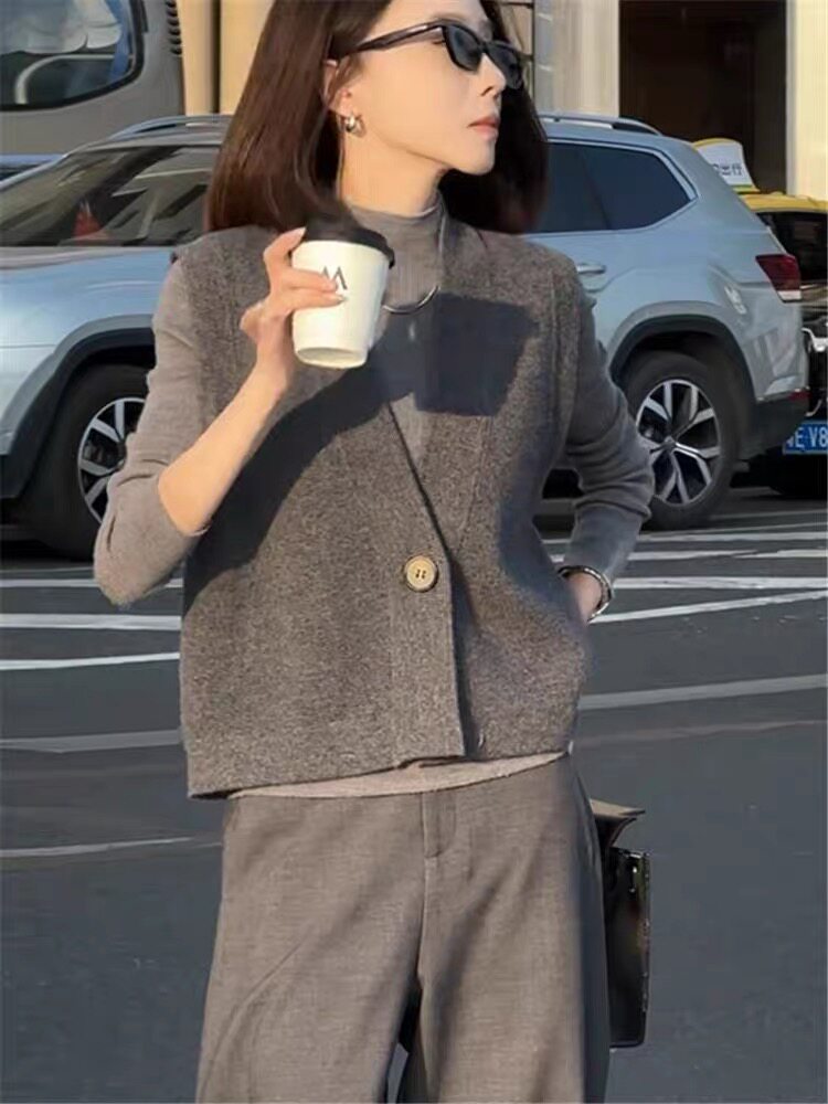 2025年秋季新款百搭女士扣开衫马甲,针织衫/毛衣,嘉日羊绒