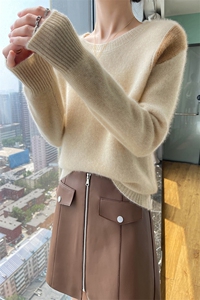 秋冬新款圆领拼色100%纯羊毛衫女宽松针织羊绒衫长袖毛衣打底上衣图片