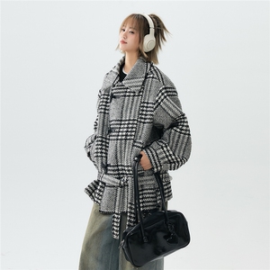 羊毛呢子加棉加厚棉衣宽松格子设计感翻领棉服A170-N62-P158图片