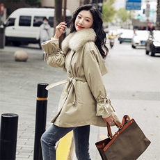 时尚保暖女士羽绒服冬季新款宽松收腰设计高品质白鸭绒填充可拆卸毛领显瘦百搭外套，女装羽绒服，阿舍尔精品