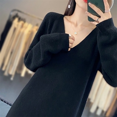 24秋冬新款V领羊毛衫女中长款气质显瘦针织毛衣连衣裙，女装连衣裙，蒙莲贝斯