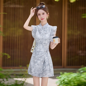 夏季新款2025重工镶钻盘扣印花套装女气质洋气优雅两件套套裤图片