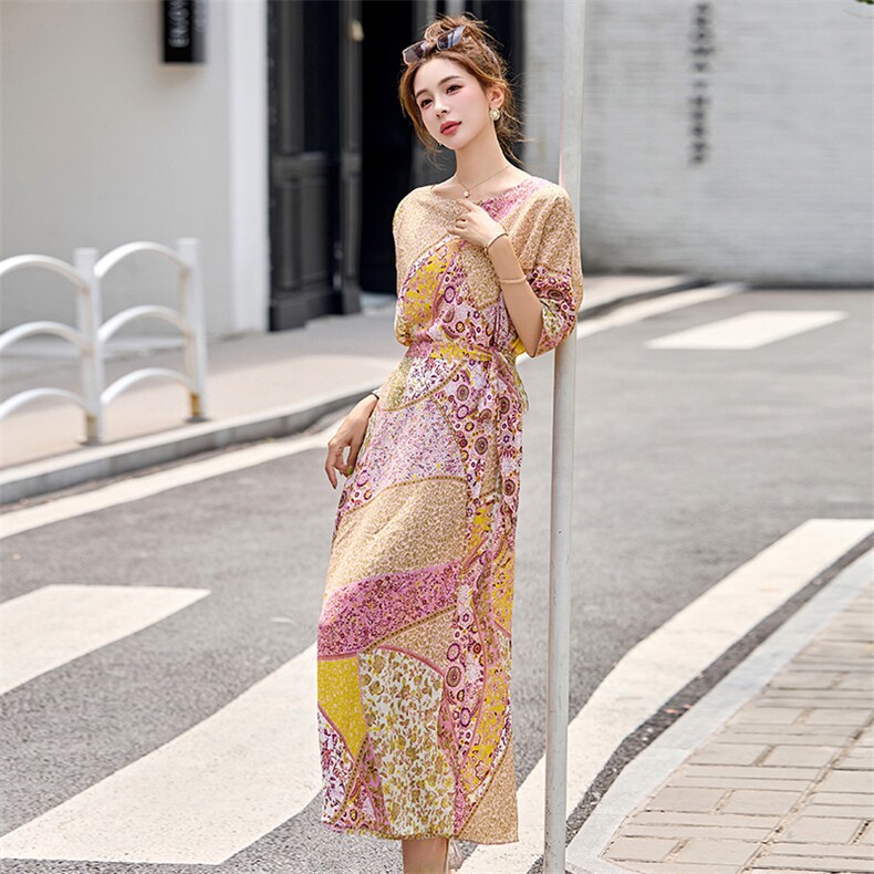 法式印花圆领一片式系带裙女2026夏优雅气质收腰度假连衣裙,女装连衣裙,美沁