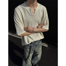 奶黄色