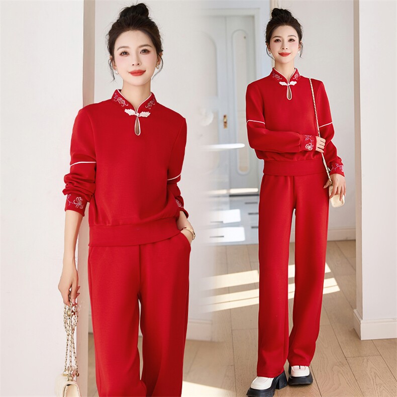 现货新中式盘扣2024年春季新款时尚刺绣复古休闲两件套套装，女装套装/套裙，韩美纤衣