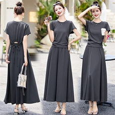 高级感慵懒风韩版圆领短袖连衣裙套装2024夏季收腰显瘦灰色长裙子，女装套装/套裙，蓝诺裳