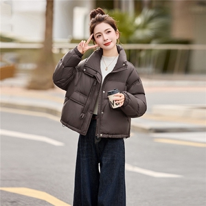 2025冬季新款白鸭绒羽绒服女图片