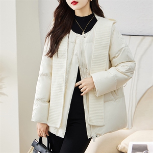 现货羽绒服女连帽新款短款小个子面包服时尚宽松休闲保暖轻暖外套图片