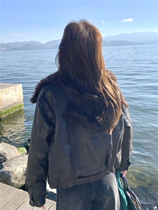 美拉德巨好看蛋白皮衣羽绒服女2025冬季新款双子星高端高级外套图片
