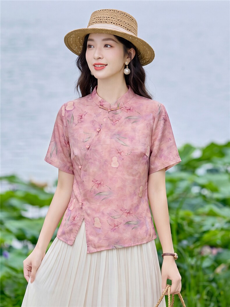 现货2026年夏季新款中老年妈式复古短袖小衬衫盘扣开衫上衣T恤女,女装衬衫,璐依舞