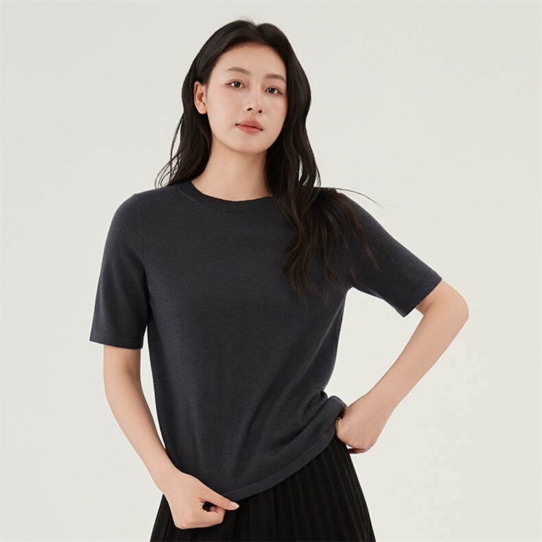 夏季新款时尚气质百搭简约女士圆领短袖,女装T恤,鹿一羊绒