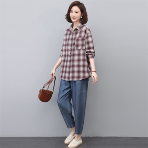 时尚套装女2023新款春季小个子轻熟中年妈妈休闲春款两件套,海蓝色大衣穿搭女图片