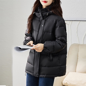 现货羽绒服女连帽新款短款小个子面包服时尚宽松休闲保暖轻暖外套图片