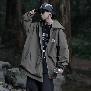 2024春季美式户外登山服连帽冲锋衣新款防水外套男 现货W7898-P60图片