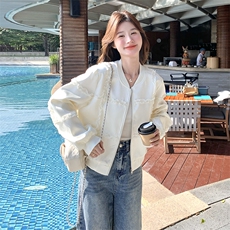 米白色设计感木耳边拼接棒球服女2025早春新款小个子休闲减龄外套，女装短外套，2C166