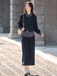时尚套装女2025秋新款减龄假两件衬衫拼接马甲垂感半身裙两件套图片