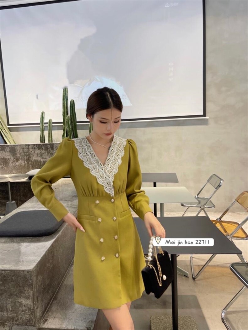 秋季连衣裙，女装连衣裙，美巾涵