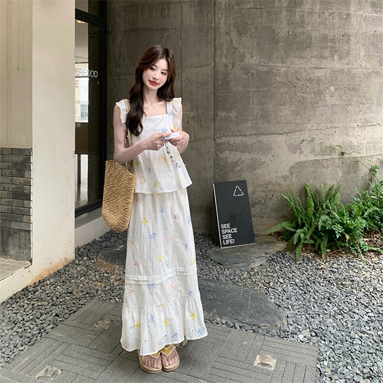 千金风刺绣无袖衬衫半身裙套装女夏高级感两件套巨好看超火温柔风,女装套装/套裙,2C052