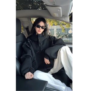 抖音得物高品质二开26春装美式高街铆钉拼接纯色开衫卫衣外套W122图片