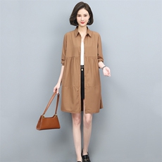 2022春季新款大码单排扣长袖中长款通勤纯色开衫衬衫风衣外套，女装风衣，衣之秀
