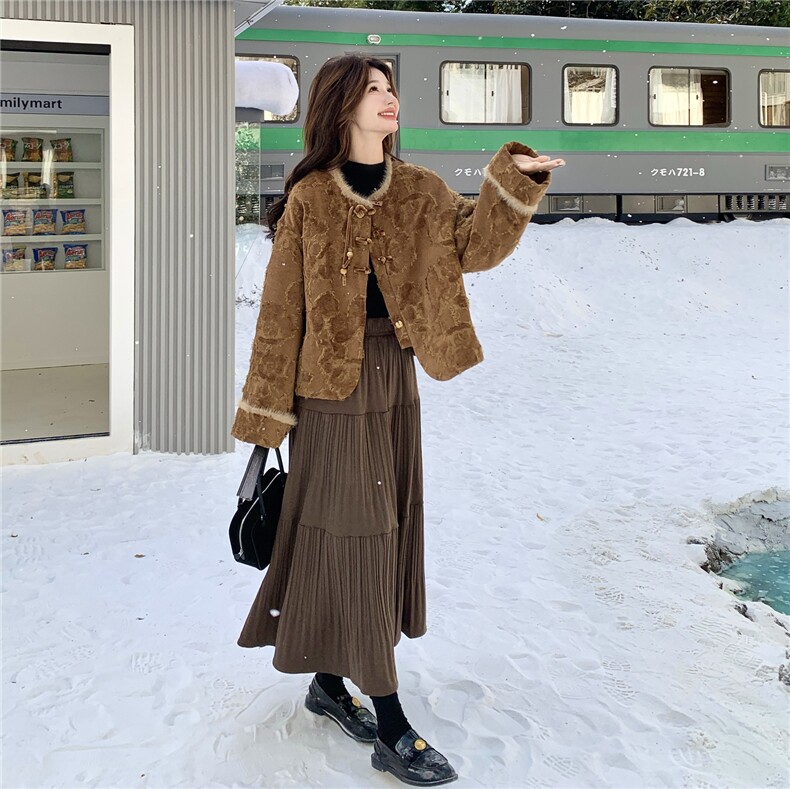 新款棕色新风加棉外套C79-P215K328,外套+半裙P280K418,女装套装/套裙,2C272