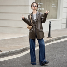 西装皮衣女款2025新款春秋咖色小个子阔版宽松PU机车服皮夹克外套，女装皮衣，美拉德工厂直营店