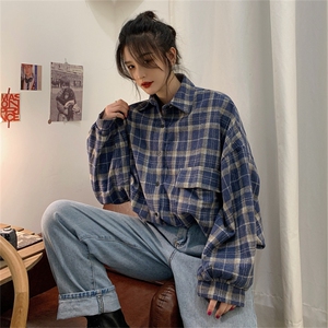 D298-P55 磨毛早春格子翻领长袖衬衫宽松慵懒衬衣图片
