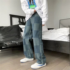 深蓝色