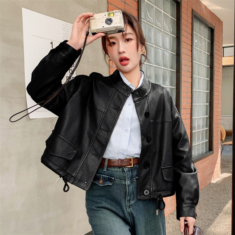 皮衣拉链春秋休闲风做旧休闲短款通用立领宽松型显瘦小个子时尚，女装皮衣，欣美人