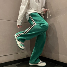 绿色