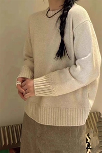 百搭纯色圆领长袖羊毛衫羊毛舒适保暖简约大气显瘦毛衣图片