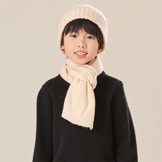 舒适儿童围巾套装秋冬保暖轻盈无压感时尚百搭必备，童装儿童配饰，群鹿羊绒