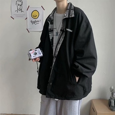 黑色