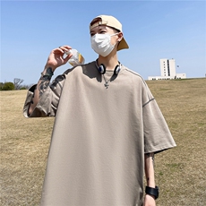 卡其色