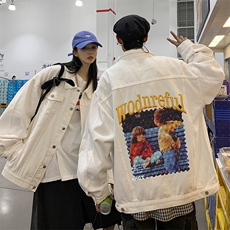 白色