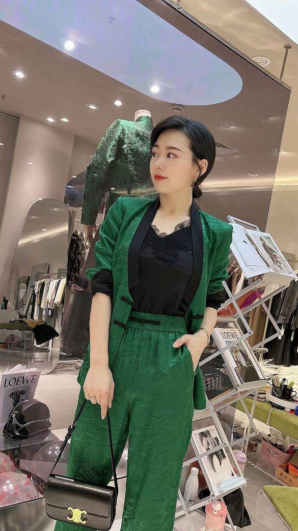 夏装套装，女装职业装，雅尼拉