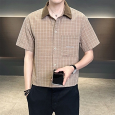 咖啡色