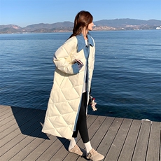 设计感白色菱格长款羽绒服女冬2024新款加厚牛仔假两件白鸭绒外套，女装羽绒服，2C269