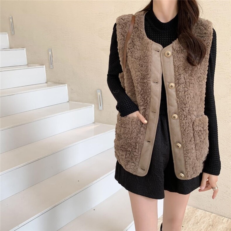 皮毛一体马甲，女装马甲，吉之红