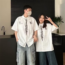 白色