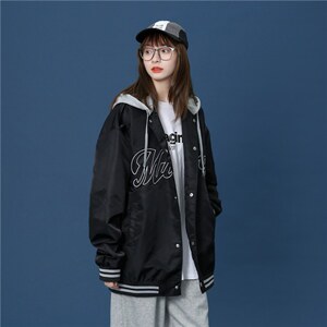 2021情侣宽松连帽夹克秋季男士休闲外套上衣学生飞行服WT33P85,男装夹克,电商D325
