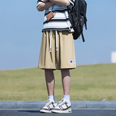 卡其色
