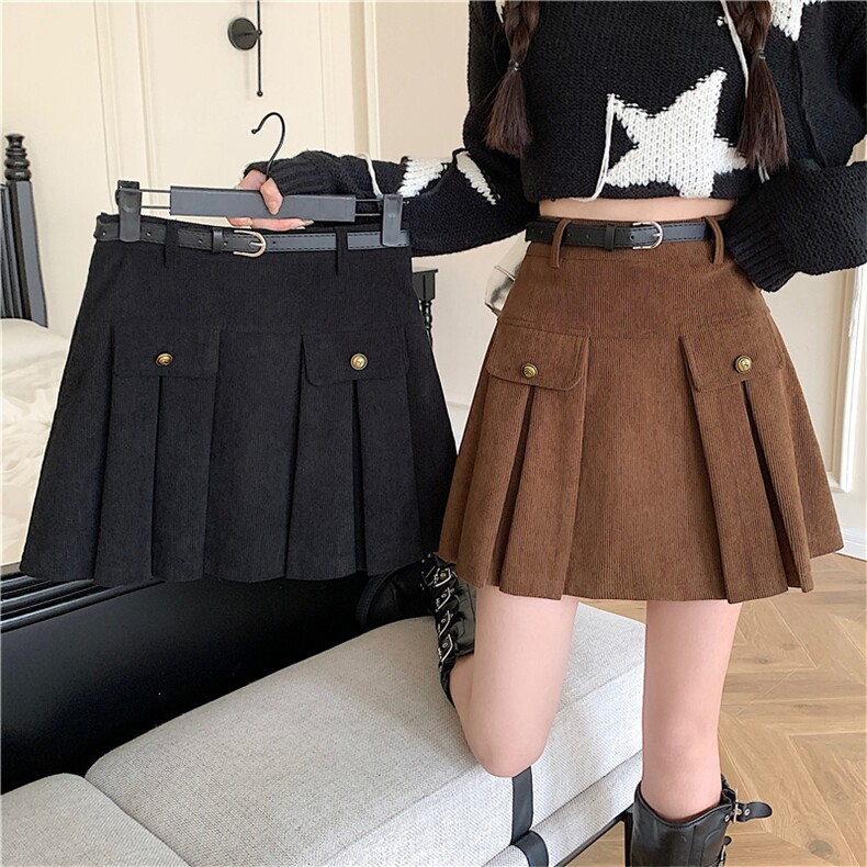 2023秋冬新款翻盖灯芯绒半身裙女复古竹节扣设计短款裙子女，女装半身裙，梦白服饰厂