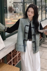 国风盘扣新中式牛仔马甲女2025春新款气质复古衬衫马夹，女装短外套，浙宝220