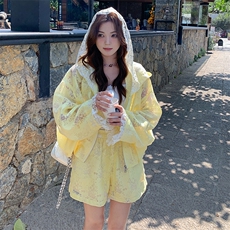 超薄防晒服蕾丝压花连帽外套女2025夏新款防紫外线透气短裤两件套，女装套装/套裙，2C085