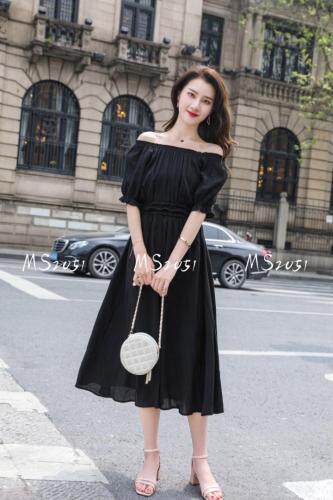 夏季新款连衣裙，女装连衣裙，米社