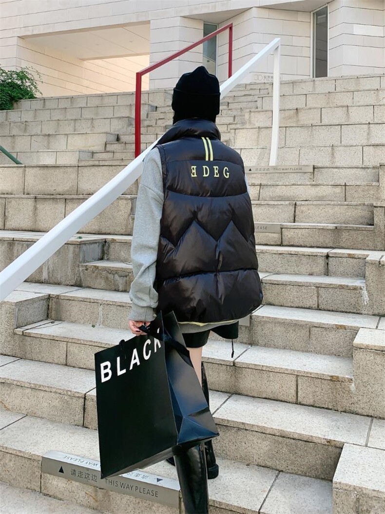 冬季羽绒服，女装羽绒服，江南红雪兒