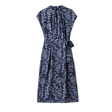 高级感碎花连衣裙女装2025夏季新款气质翻领收腰显瘦妈妈印花裙子，女装连衣裙，恋慕依尚