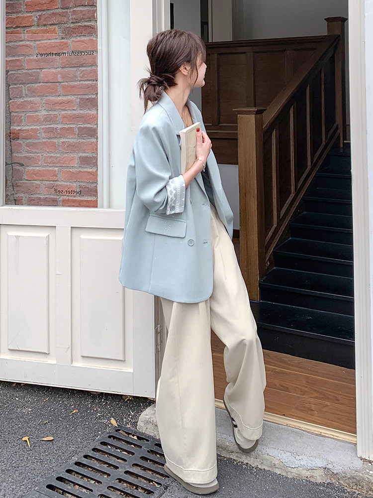 蓝色蕾丝拼接休闲西装外套女减龄百搭气质小西服高级感独特温柔风,女装西装,素月